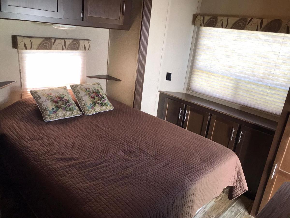 Orchard Queen Motel & Rv Park Middleton ภายนอก รูปภาพ